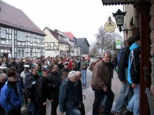 img_1240518695_726